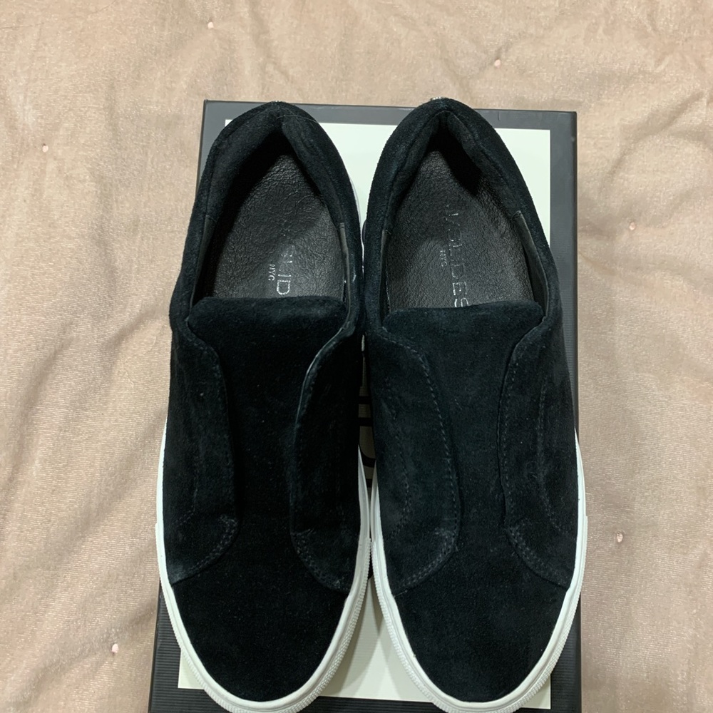 J/Slides Black Suede Leather LUV Sneakers Size 7
